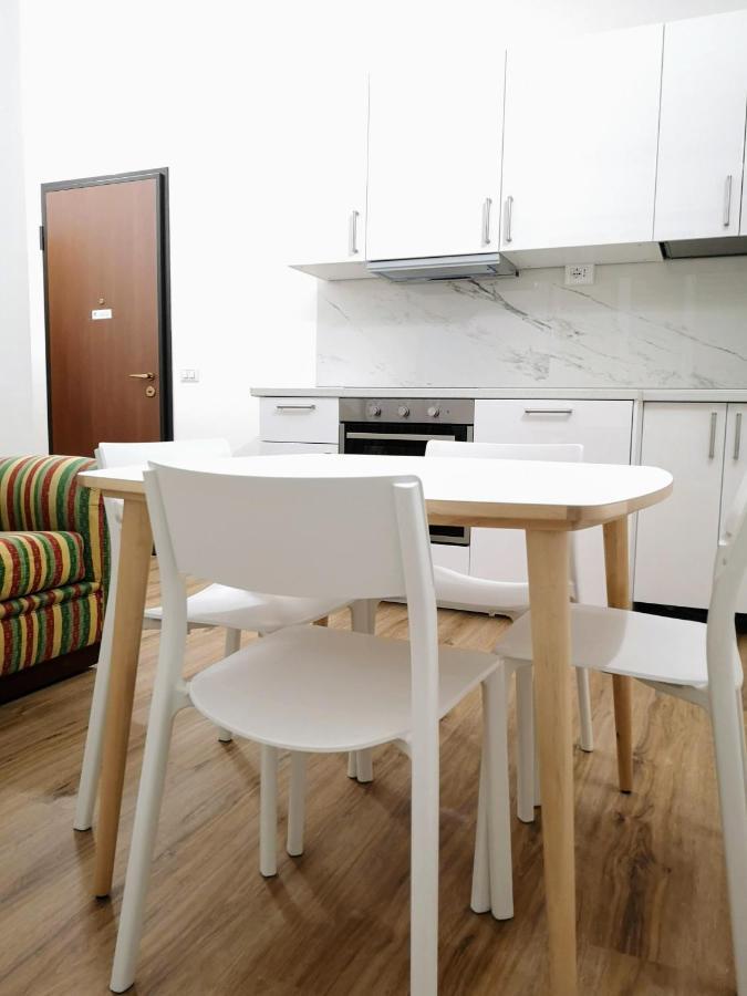 Joy Apartments Milan Bagian luar foto